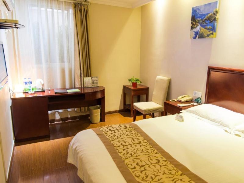 Greentree Inn Jiangsu Taizhou Jingjiang Bus Station Express Hotel מראה חיצוני תמונה