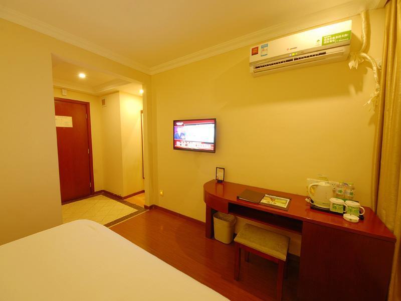 Greentree Inn Jiangsu Taizhou Jingjiang Bus Station Express Hotel מראה חיצוני תמונה