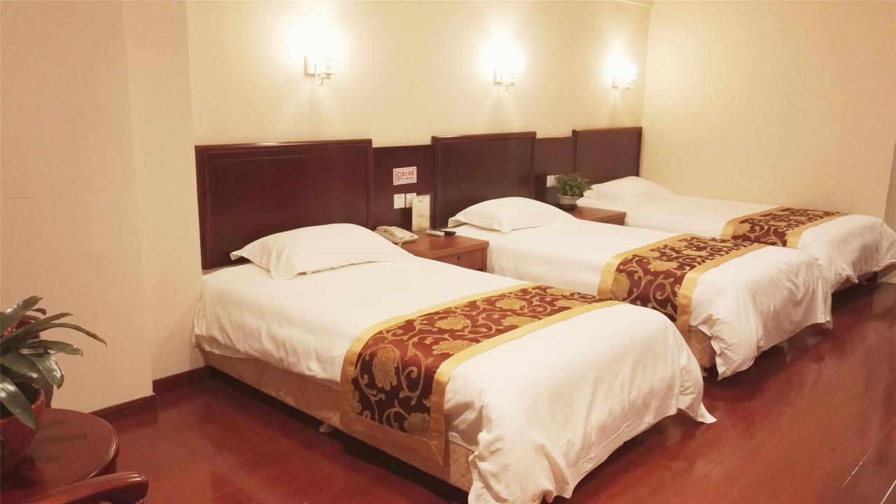 Greentree Inn Jiangsu Taizhou Jingjiang Bus Station Express Hotel מראה חיצוני תמונה