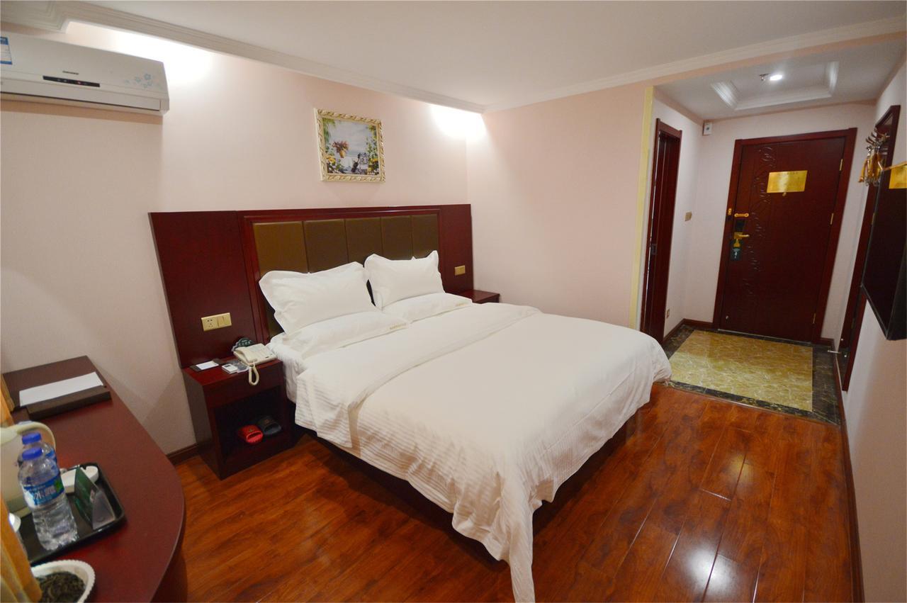 Greentree Inn Jiangsu Taizhou Jingjiang Bus Station Express Hotel מראה חיצוני תמונה