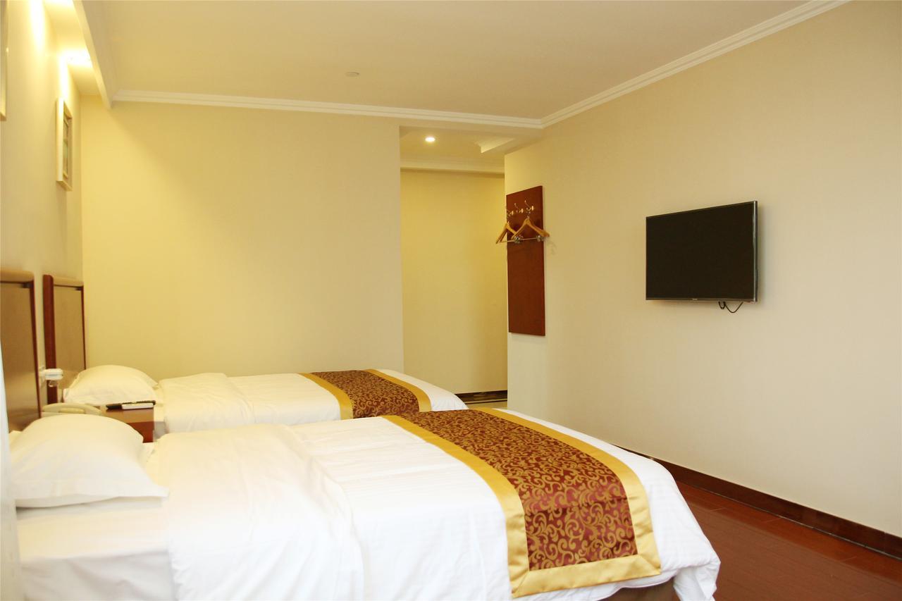 Greentree Inn Jiangsu Taizhou Jingjiang Bus Station Express Hotel מראה חיצוני תמונה