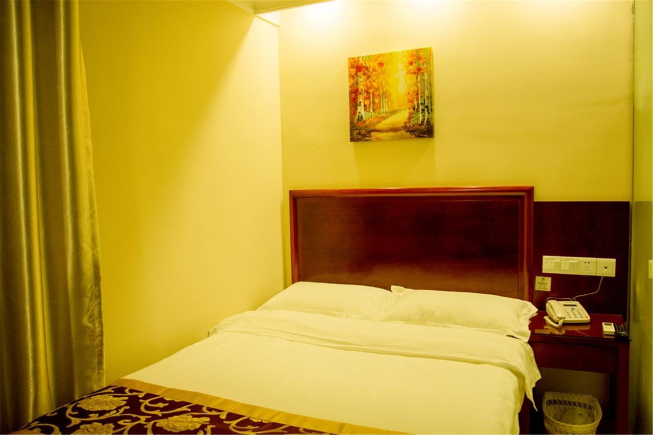 Greentree Inn Jiangsu Taizhou Jingjiang Bus Station Express Hotel מראה חיצוני תמונה